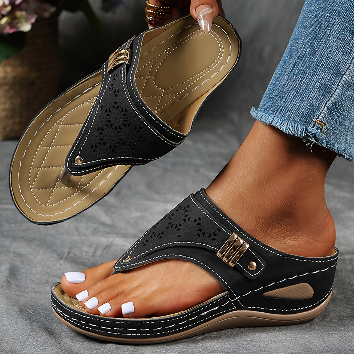 Sandale Cadiz – Comfort e stile nel quotidiano 