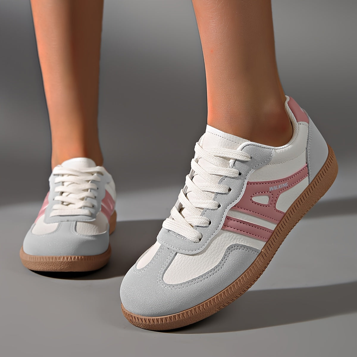 Sneakers Casual MODENZA - Un passo comodo tutto il giorno 